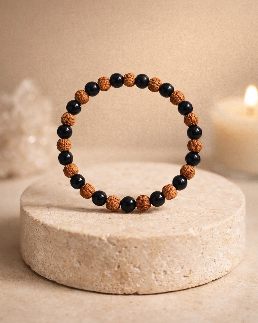 Pulseira Rudraksha com Ónix 8mm
